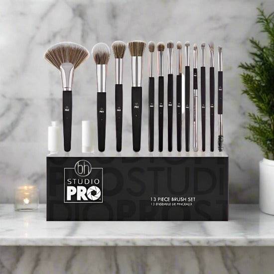 Bh Cosmetics Studio Pro 13 Piece Brush Set - Vitamins House Bh Cosmetics Studio Pro 13 Piece Brush Set - Vitamins House