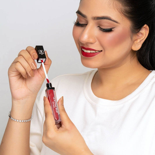 Glow & Glee Lip & Cheek Blush Soft Matte 302 Love Kiss 8Ml - Vitamins House