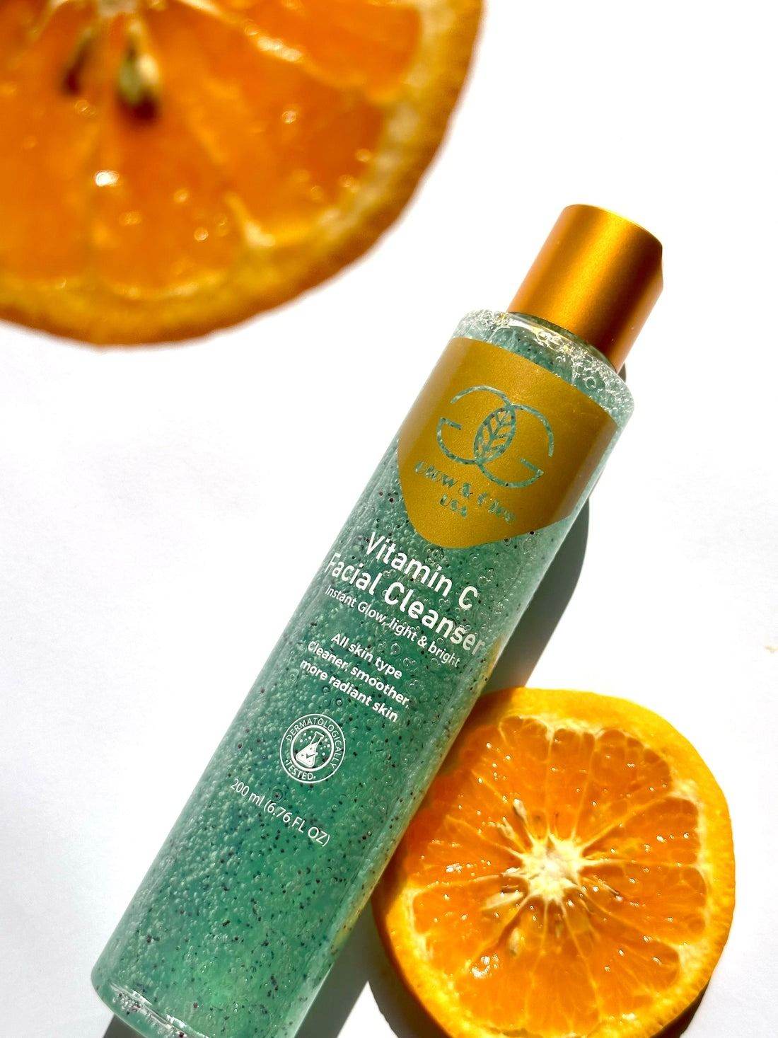 Glow & Glee Vitamin C Facial Cleanser 200Ml - Vitamins House Glow & Glee Vitamin C Facial Cleanser 200Ml - Vitamins House