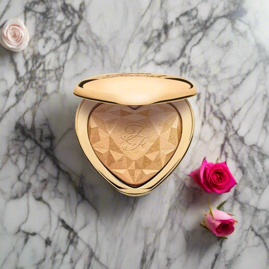 Too Face Love Light Prismatic Highlighter You Light Up My Life 9.0G - Vitamins House