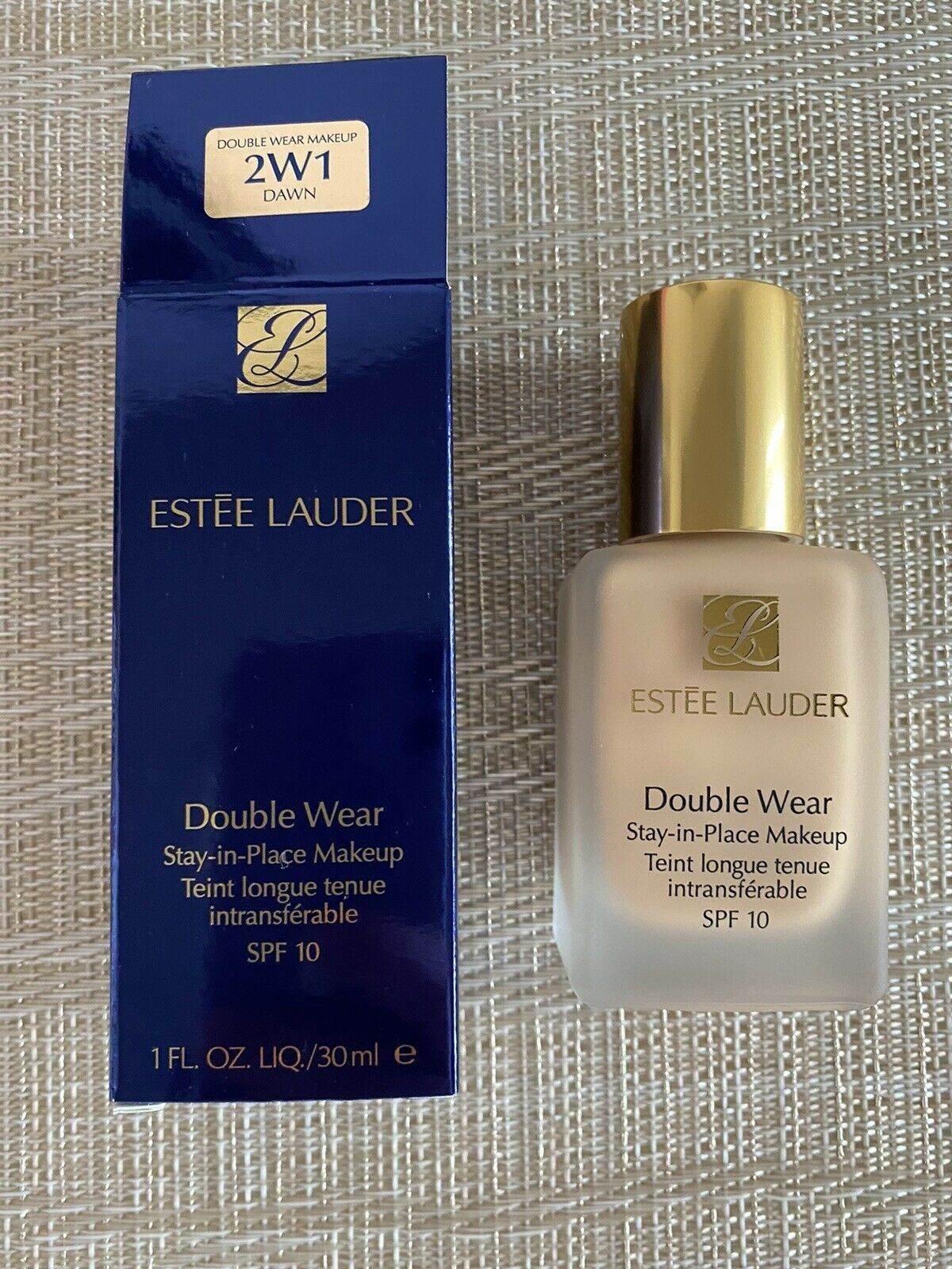 Estee Lauder Double Wear Stay In Place Makeup Foundation # 2W1 Dawn 30Ml - Vitamins House