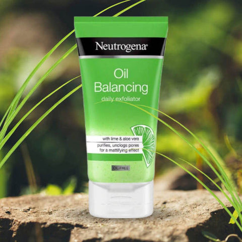 Neutrogena Facial Scrub Visibly Clear Pore & Shine 150ml - Vitamins House