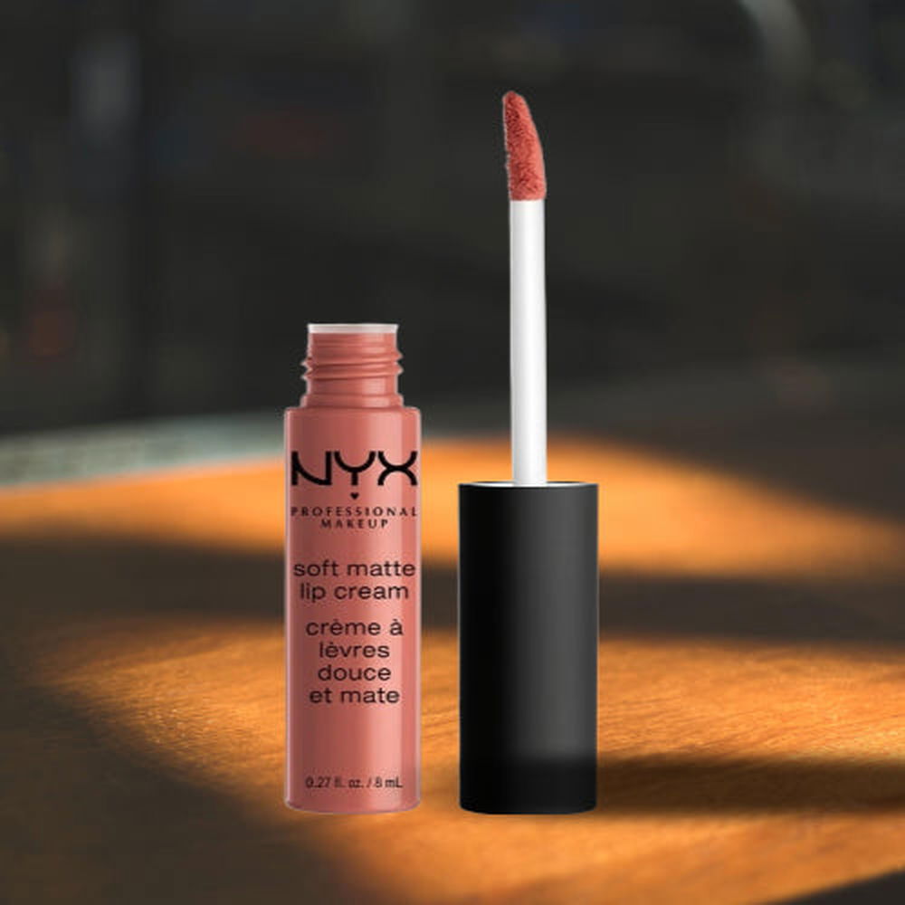 Nyx Soft Matte Lip Cream #04 London 8Ml - Vitamins House