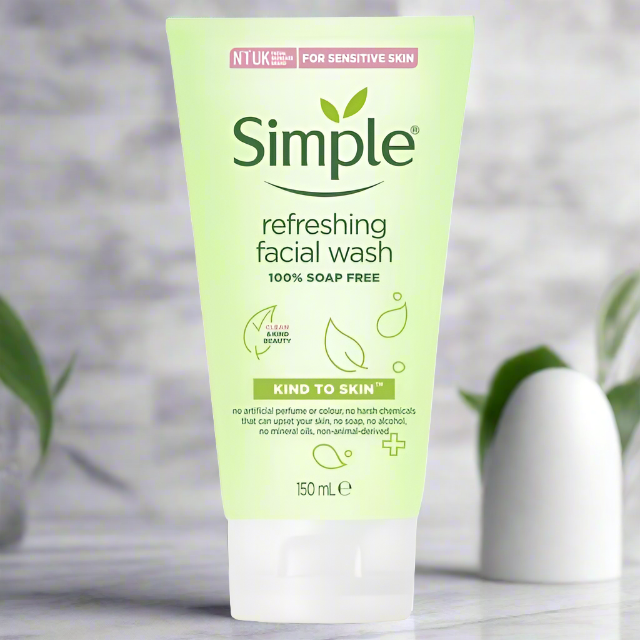 Simple Refreshing Facial Wash 150Ml - Vitamins House